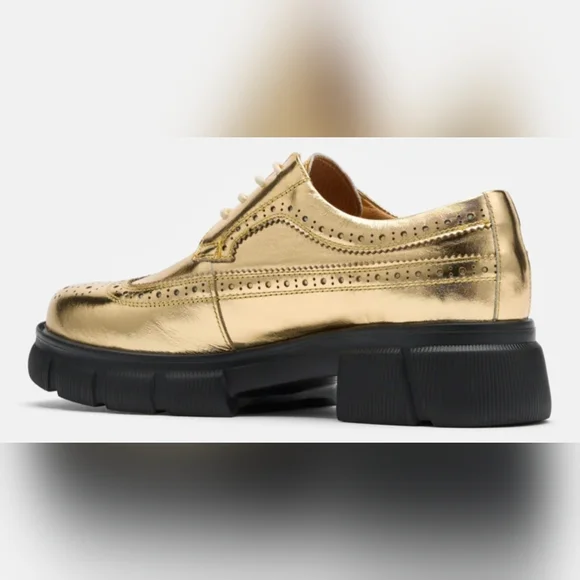 Women's Ms. Alexander Gold Leather Lug Wingtip Derby - Picture 4 of 5